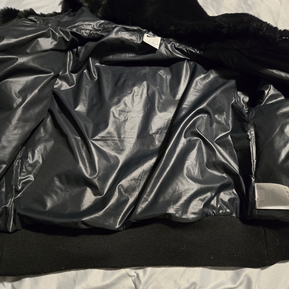 Nike Black Faux Fur Hoodie - Picture 7 of 7